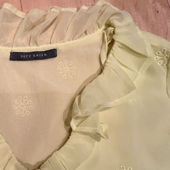 Suzy shier yellow top- Size S - Picture 4 of 7